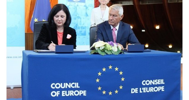 EU signs the Istanbul Convention and commits to end violence against women and girls